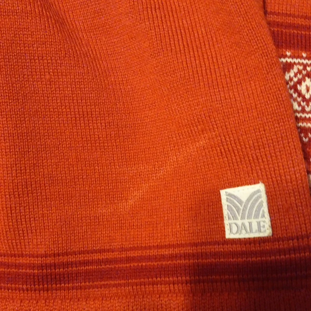 Rust Red Women's Quarter-Zip Sweater - Brand Unspecified - Picture 10 of 11